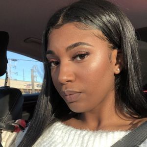 Meet your Posher, Lexi